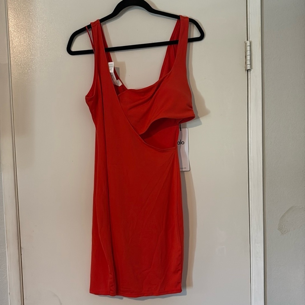 NWT Alo Yoga Asymmetric Bodycon Mini Dress